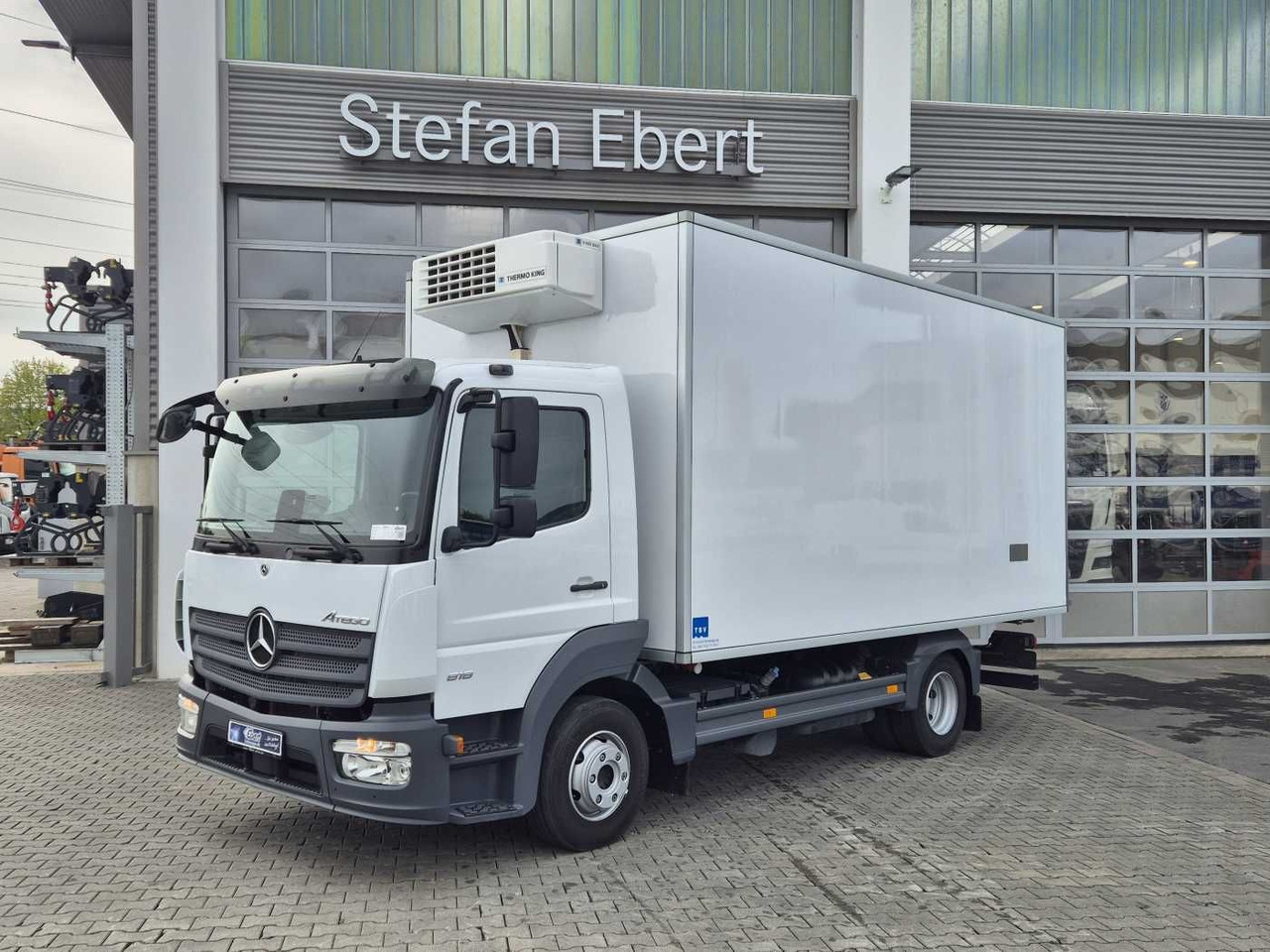 Mercedes-Benz Atego 818 L Thermo King V-600-Max Tür Klima - Dostavno vozilo hladnjača: slika 1 Mercedes-Benz Atego 818 L Thermo King V-600-Max Tür Klima - Dostavno vozilo hladnjača: slika 1