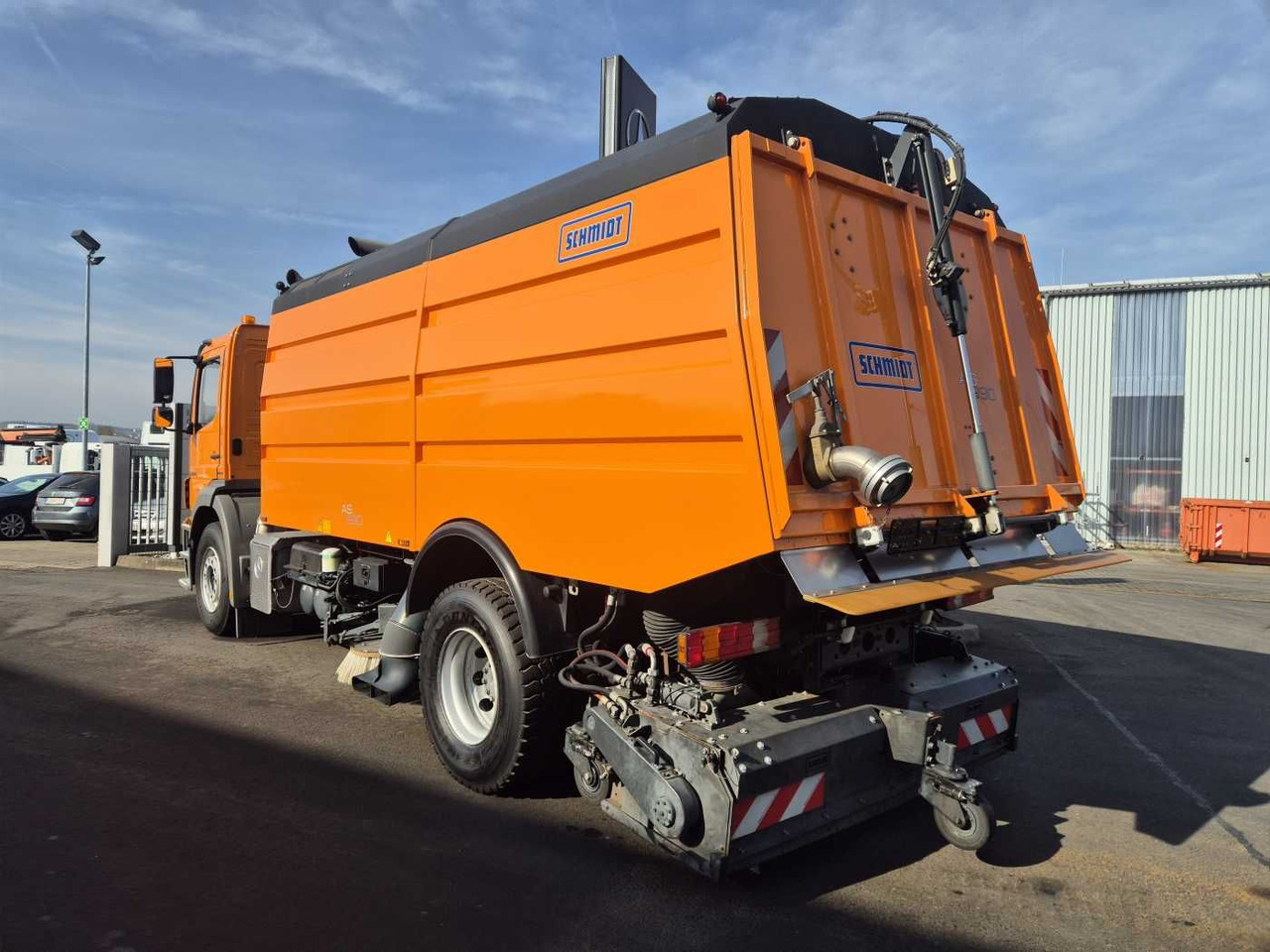 Mercedes-Benz Axor 2024 L Schmidt Airportsweeper AS 990 - Autočistilica: slika 4 Mercedes-Benz Axor 2024 L Schmidt Airportsweeper AS 990 - Autočistilica: slika 4