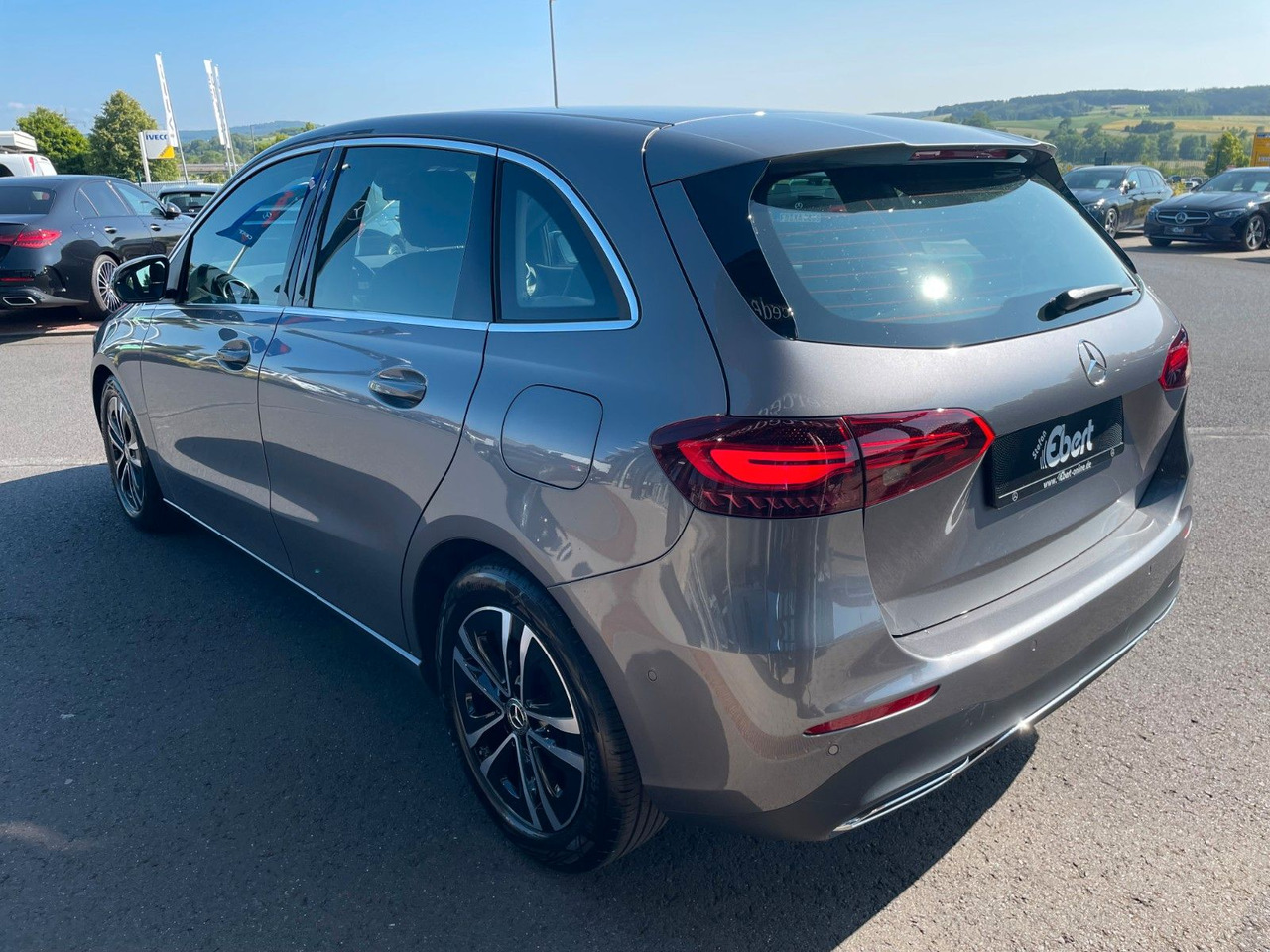 Mercedes-Benz B 200 d Progressive R-Kamera+Carplay+El.Heckklap - Karavan: slika 3 Mercedes-Benz B 200 d Progressive R-Kamera+Carplay+El.Heckklap - Karavan: slika 3