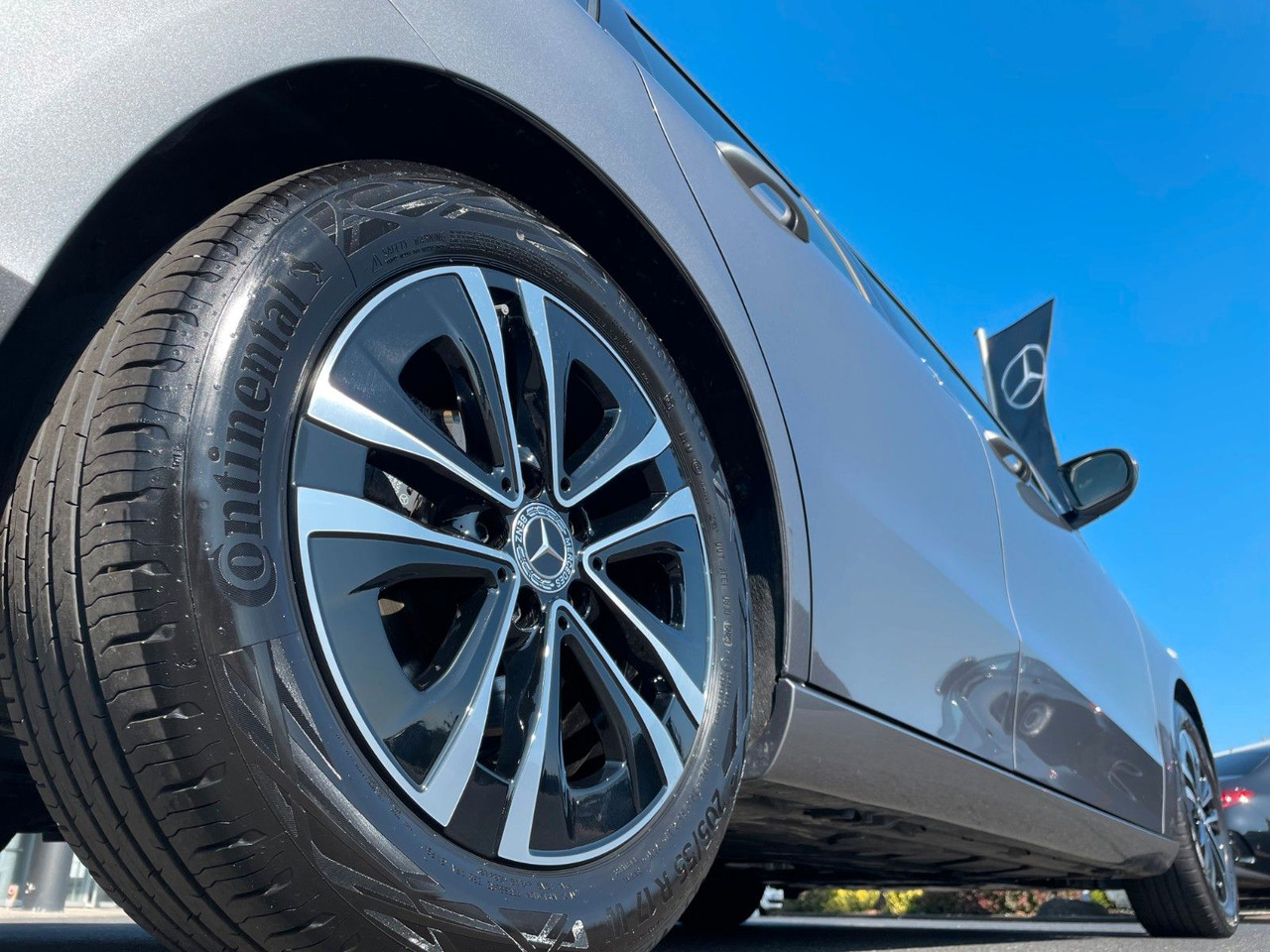 Mercedes-Benz B 200 d Progressive R-Kamera+Carplay+El.Heckklap - Karavan: slika 5 Mercedes-Benz B 200 d Progressive R-Kamera+Carplay+El.Heckklap - Karavan: slika 5