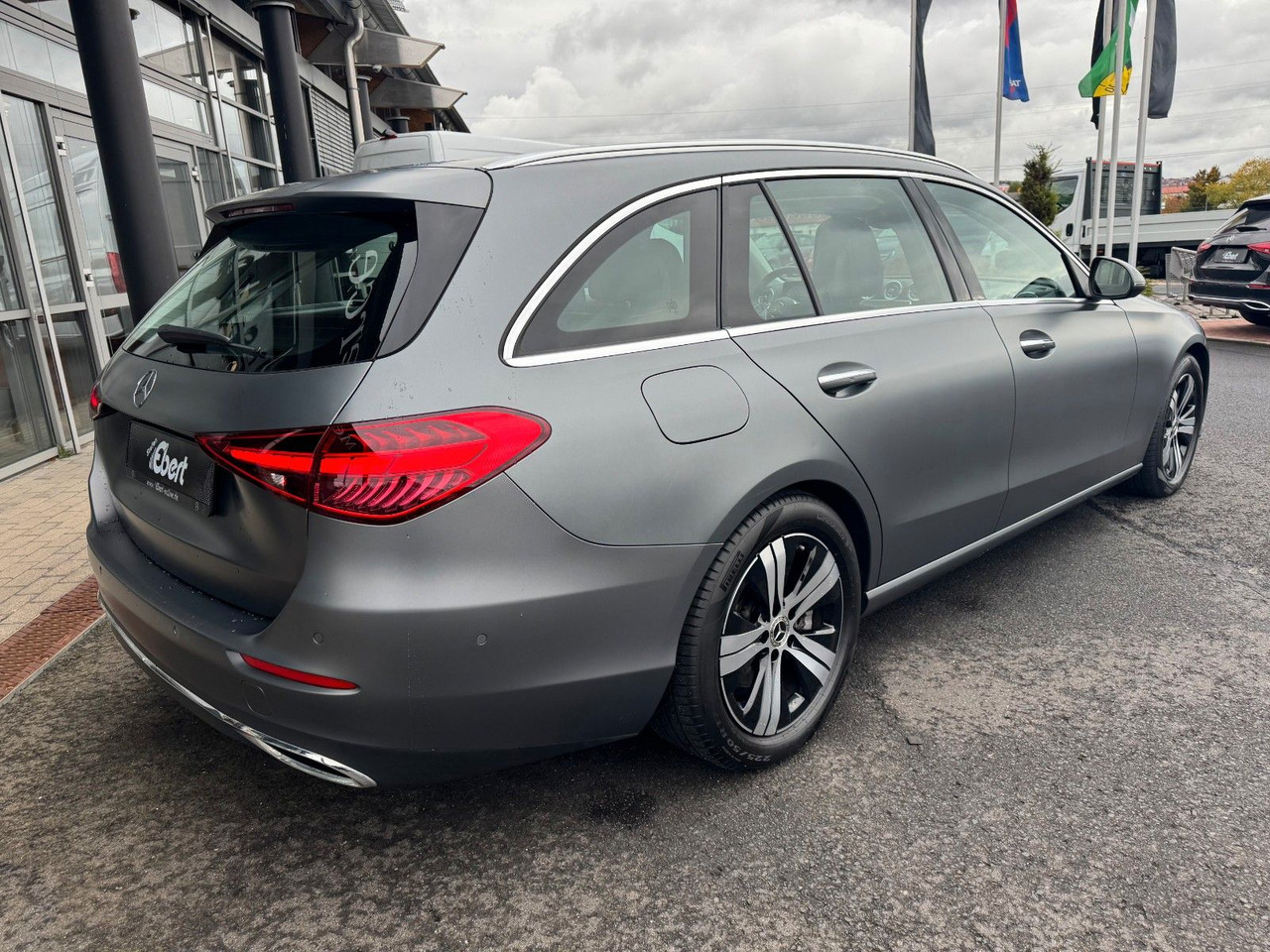 Mercedes-Benz C 220 d T AVANTGARDE AHK+Memory+HUD+Distr+Keyles - Karavan: slika 4 Mercedes-Benz C 220 d T AVANTGARDE AHK+Memory+HUD+Distr+Keyles - Karavan: slika 4