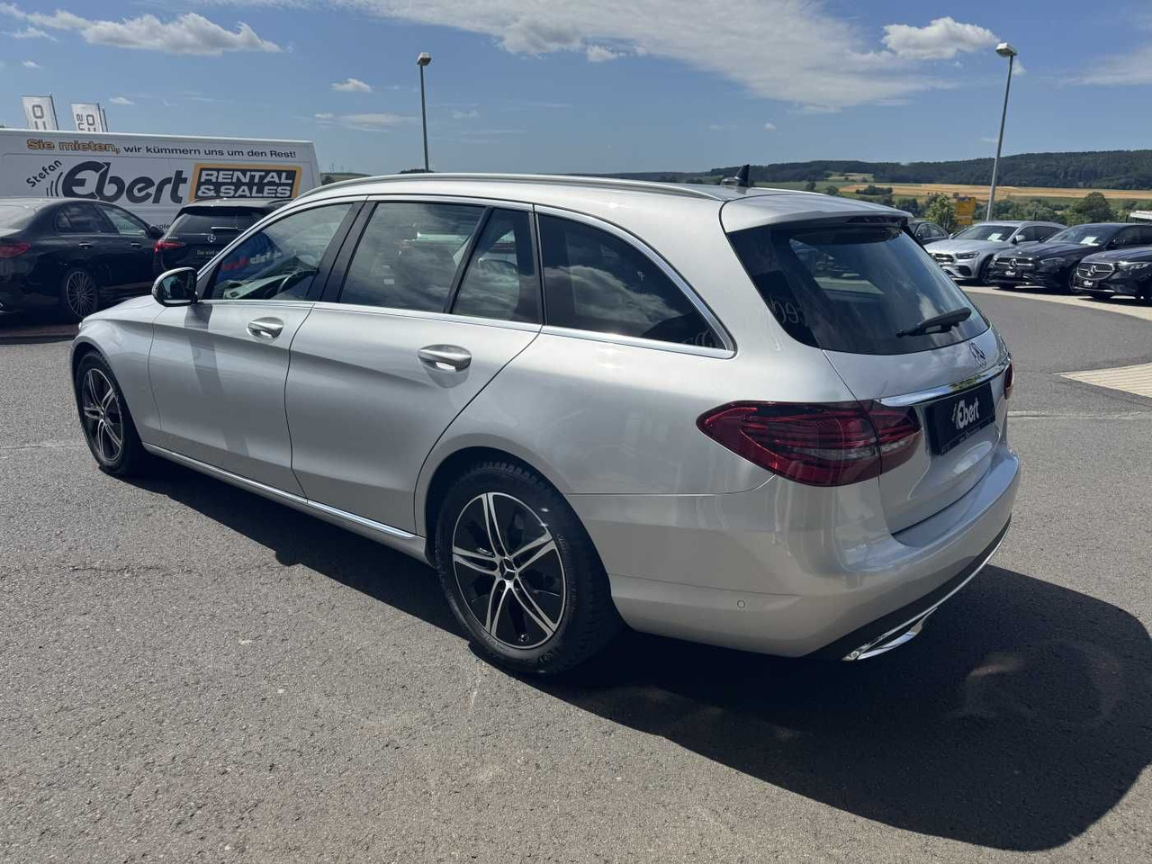 Mercedes-Benz C 220d T Avantgarde+RKamera+LED+TotW+SpurH - Automobil: slika 3 Mercedes-Benz C 220d T Avantgarde+RKamera+LED+TotW+SpurH - Automobil: slika 3