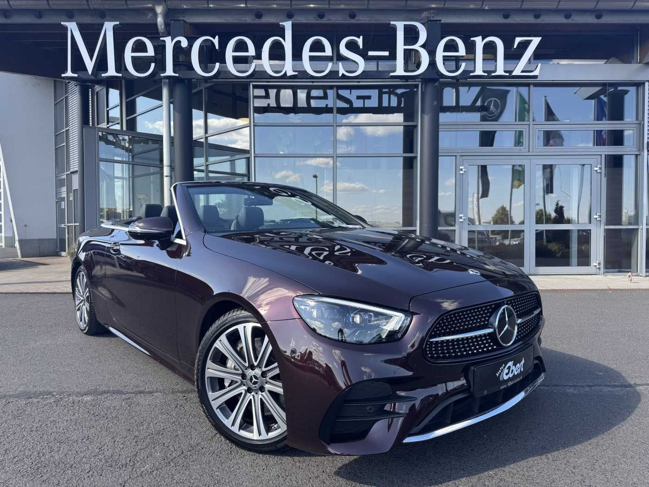 Mercedes-Benz E 400d Cabrio VOLL+AMG+Massage+Distr+Burm - Automobil: slika 1 Mercedes-Benz E 400d Cabrio VOLL+AMG+Massage+Distr+Burm - Automobil: slika 1
