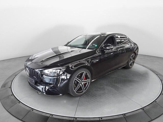 Mercedes-Benz E 63 AMG S Pano+Burm+AirM+HUD+360+uvm. - Limuzina: slika 1 Mercedes-Benz E 63 AMG S Pano+Burm+AirM+HUD+360+uvm. - Limuzina: slika 1