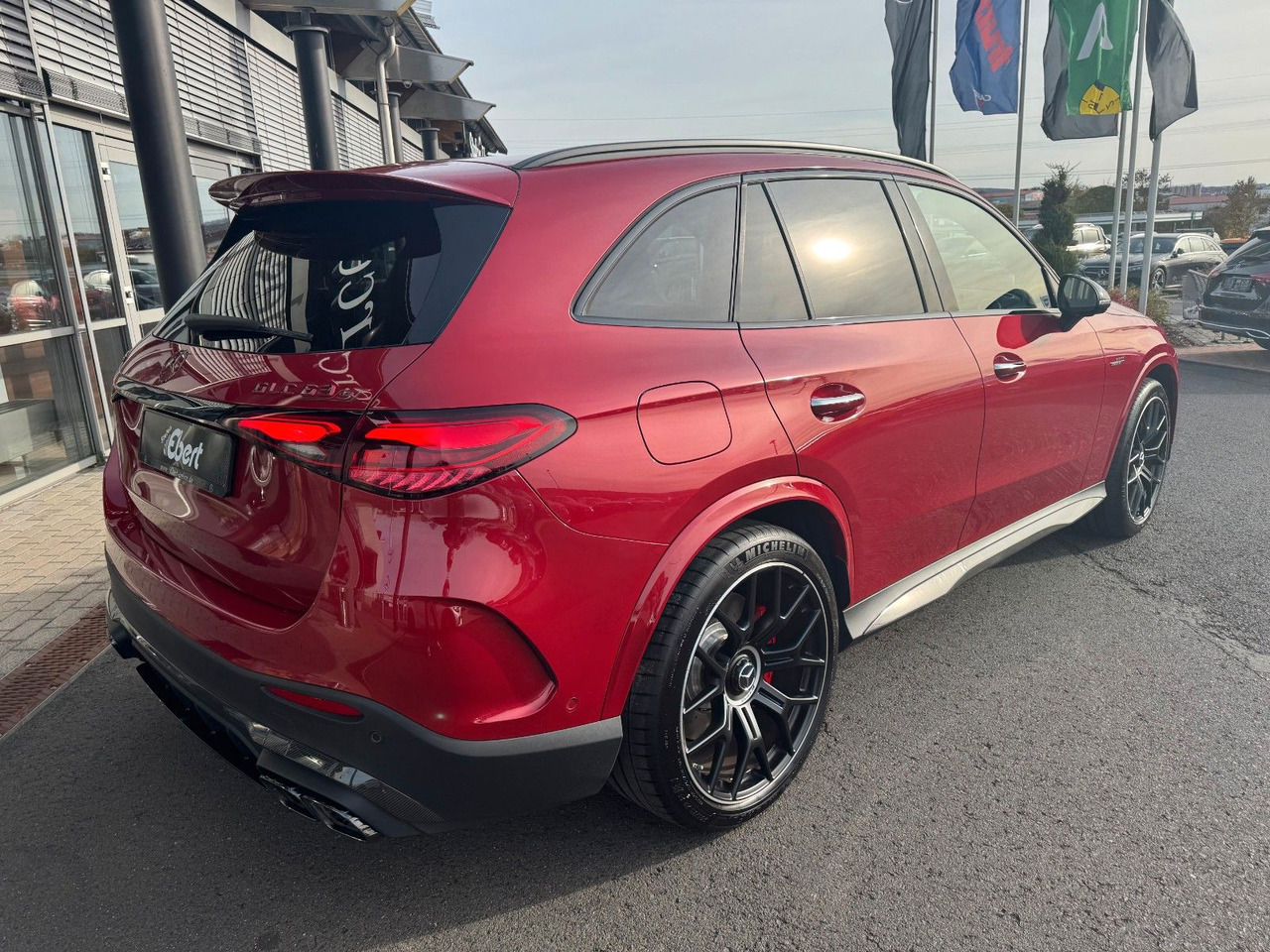Mercedes-Benz GLC 63 AMG E Carbon+Burm3D+DriversP+Memory - SUVSUV: slika 4 Mercedes-Benz GLC 63 AMG E Carbon+Burm3D+DriversP+Memory - SUVSUV: slika 4