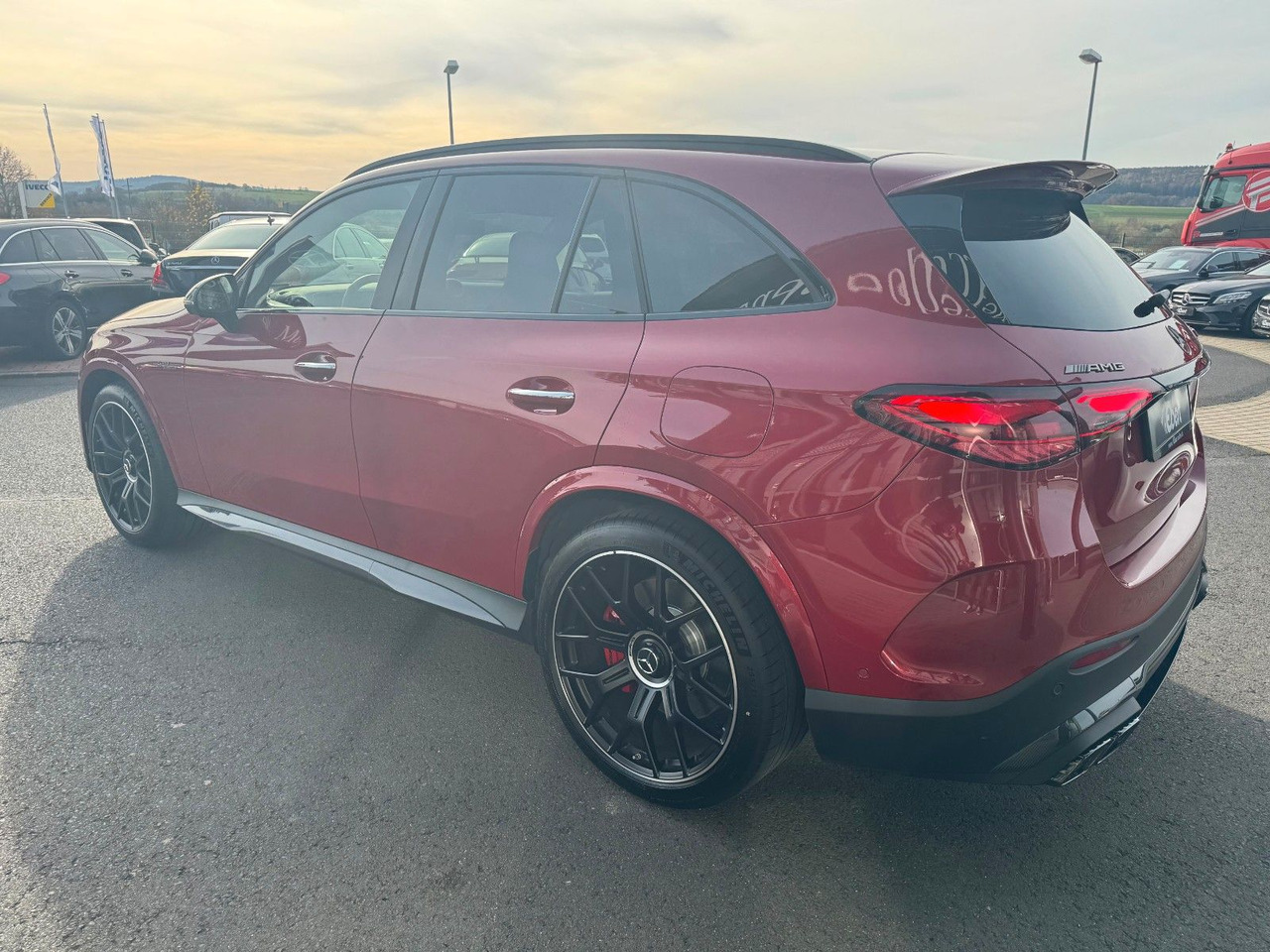 Mercedes-Benz GLC 63 AMG E Carbon+Burm3D+DriversP+Memory - SUVSUV: slika 3 Mercedes-Benz GLC 63 AMG E Carbon+Burm3D+DriversP+Memory - SUVSUV: slika 3