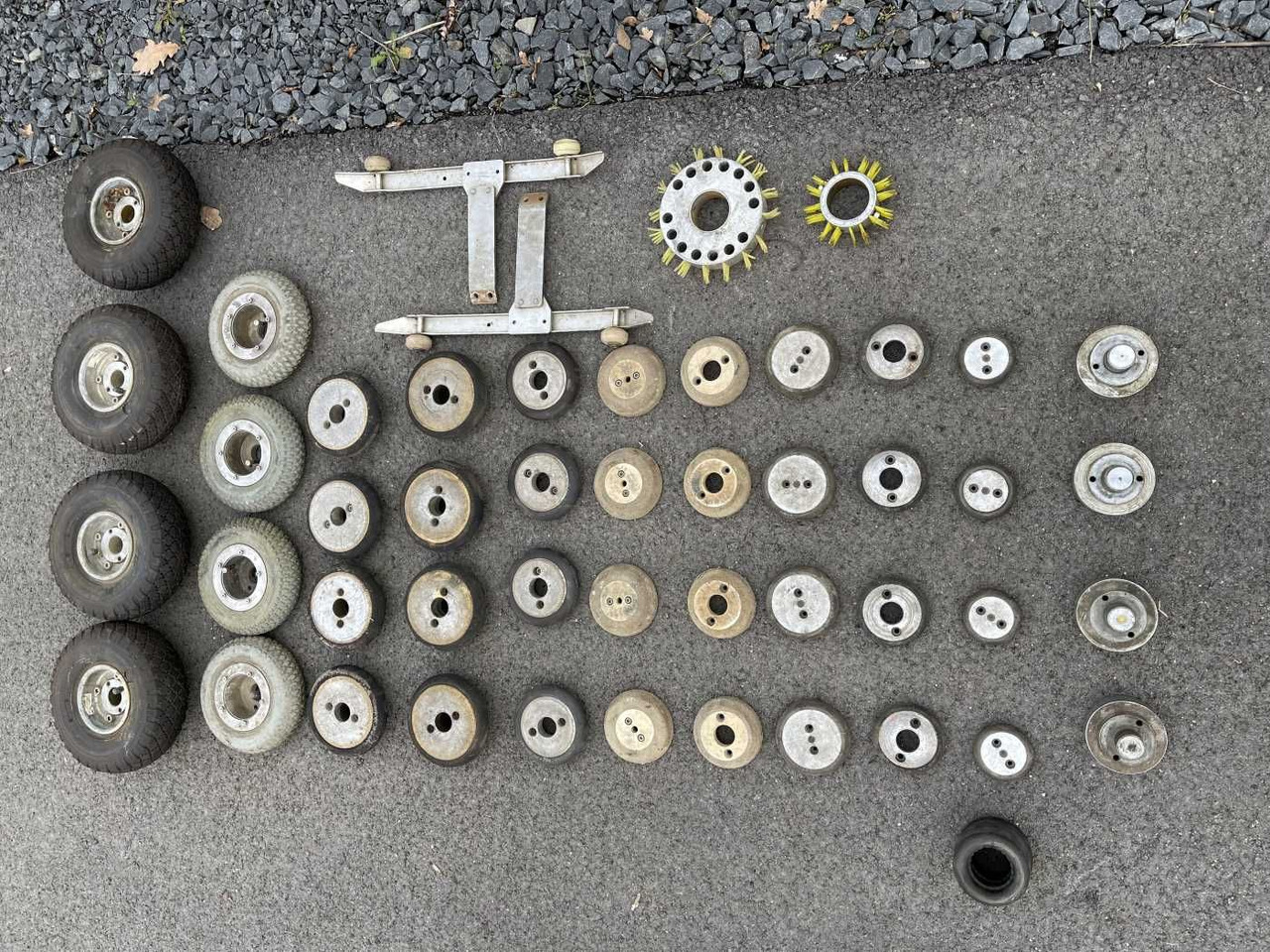 Mercedes-Benz Kanal Rohr TV Kamera Inspektion Ibak - Vakuumska cisterna: slika 3 Mercedes-Benz Kanal Rohr TV Kamera Inspektion Ibak - Vakuumska cisterna: slika 3