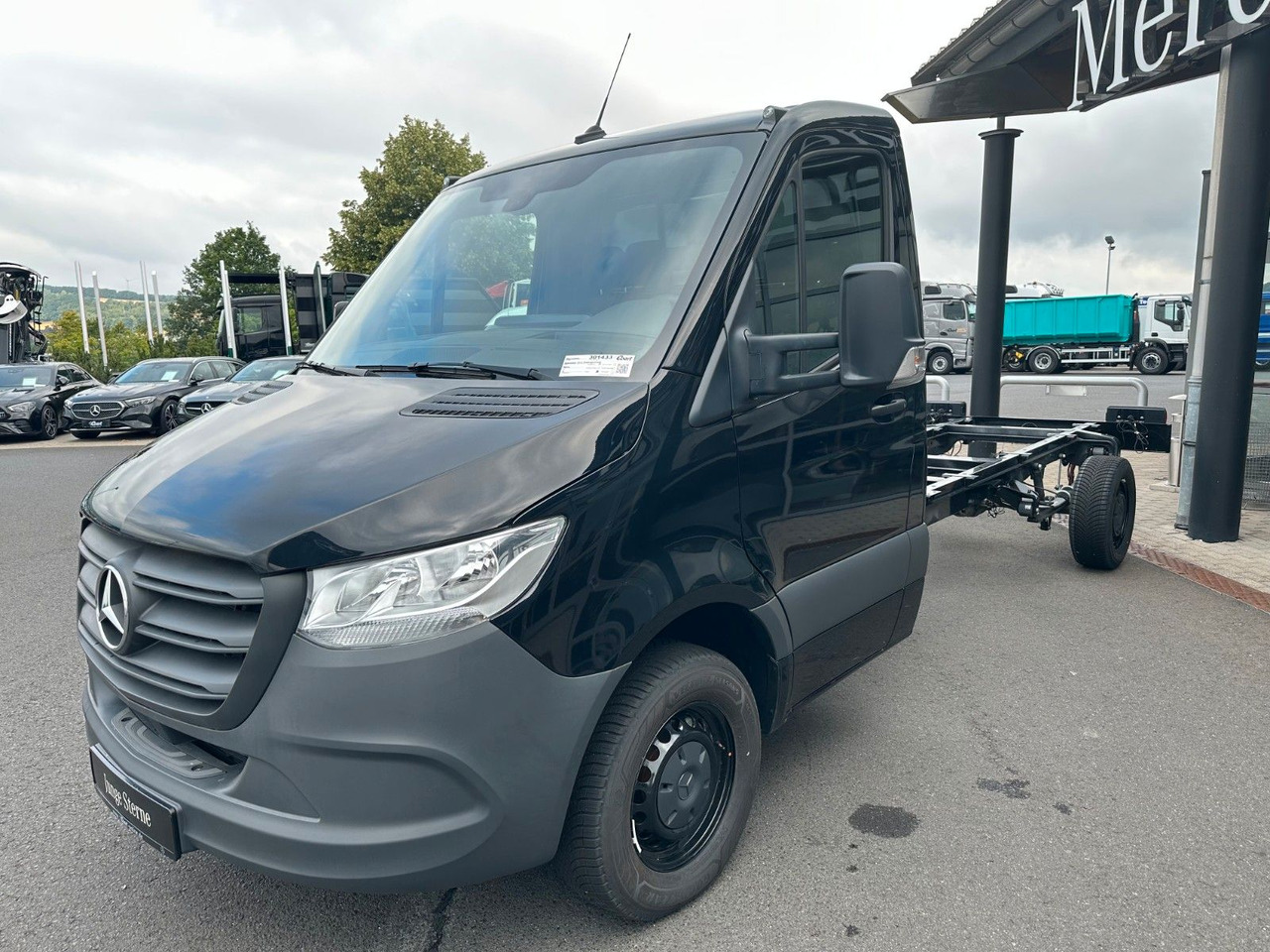 Mercedes-Benz Sprinter 311 CDI 4325 Fahrgestell - Kamion sa golom šasijom i zatvorenom kabinom: slika 3 Mercedes-Benz Sprinter 311 CDI 4325 Fahrgestell - Kamion sa golom šasijom i zatvorenom kabinom: slika 3