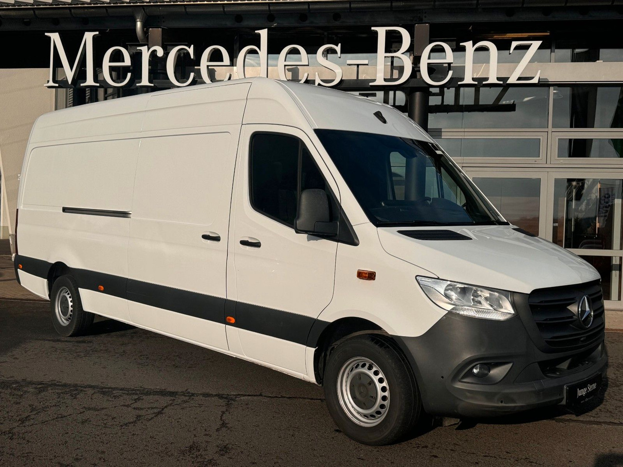 Mercedes-Benz Sprinter 315 CDI 4325 Navi Klima 360 AHK - Furgon: slika 1 Mercedes-Benz Sprinter 315 CDI 4325 Navi Klima 360 AHK - Furgon: slika 1