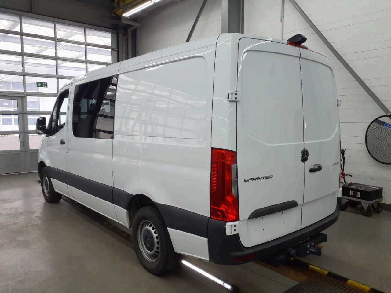 Mercedes-Benz Sprinter 315 CDI DoKa/Mixto AHK3,5t Klima Kamera - Putnički kombi, Dostavno vozilo sa duplom kabinom: slika 4 Mercedes-Benz Sprinter 315 CDI DoKa/Mixto AHK3,5t Klima Kamera - Putnički kombi, Dostavno vozilo sa duplom kabinom: slika 4