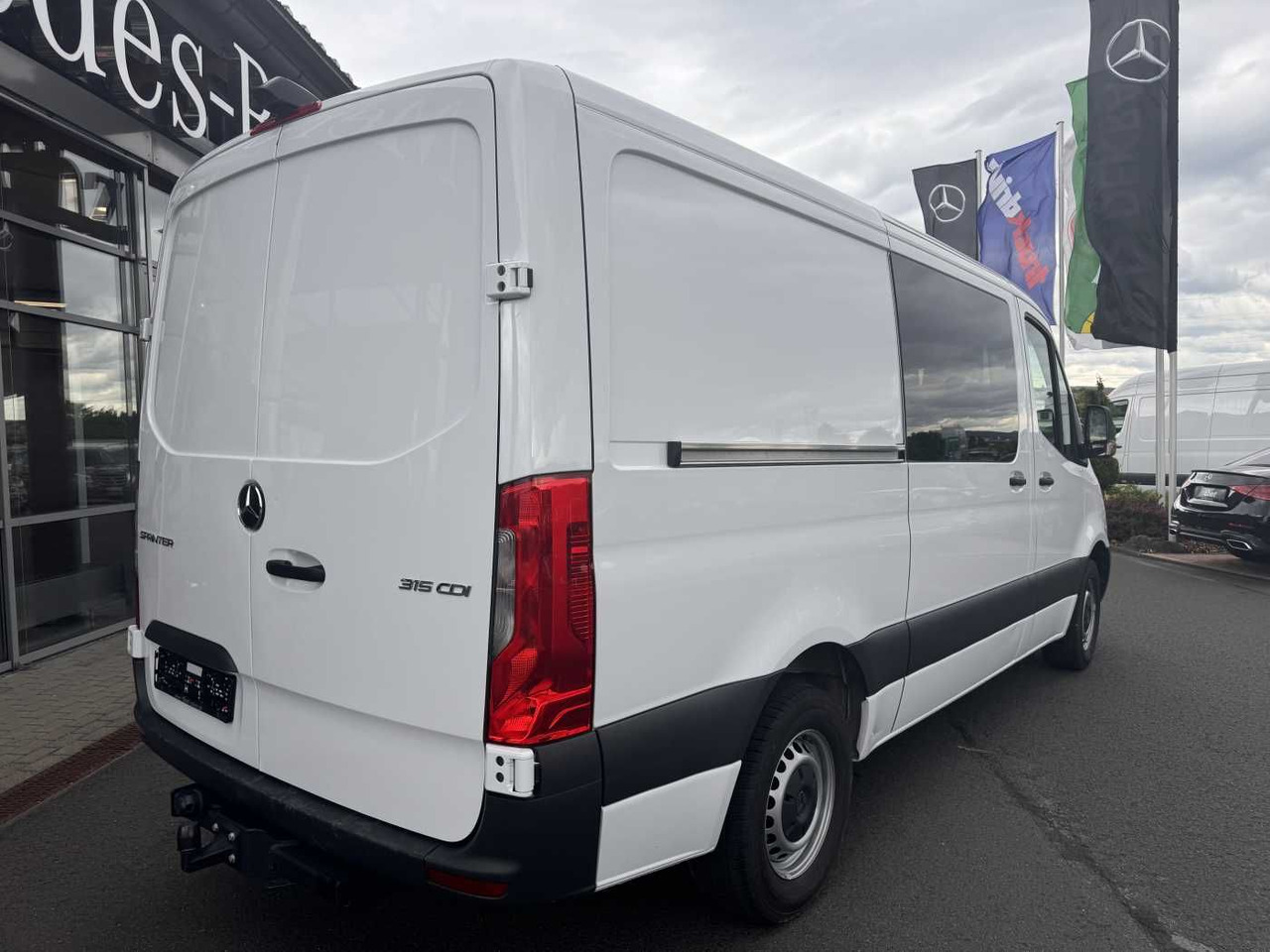 Mercedes-Benz Sprinter 315 CDI DoKa/Mixto AHK3,5t Klima Kamera - Putnički kombi, Dostavno vozilo sa duplom kabinom: slika 4 Mercedes-Benz Sprinter 315 CDI DoKa/Mixto AHK3,5t Klima Kamera - Putnički kombi, Dostavno vozilo sa duplom kabinom: slika 4