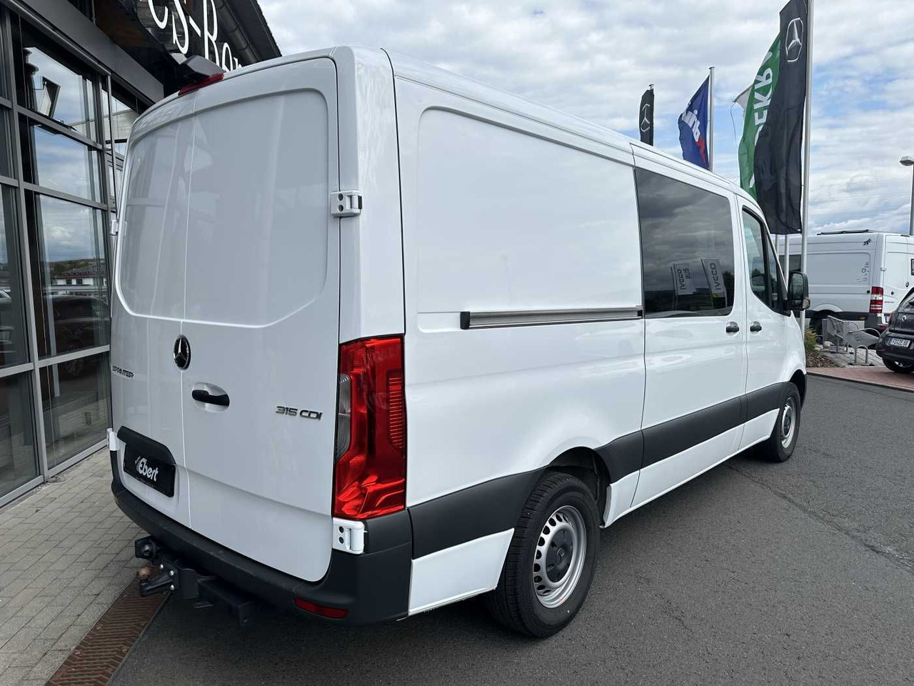 Mercedes-Benz Sprinter 315 CDI DoKa/Mixto AHK3,5t Klima Kamera - Putnički kombi, Dostavno vozilo sa duplom kabinom: slika 4 Mercedes-Benz Sprinter 315 CDI DoKa/Mixto AHK3,5t Klima Kamera - Putnički kombi, Dostavno vozilo sa duplom kabinom: slika 4