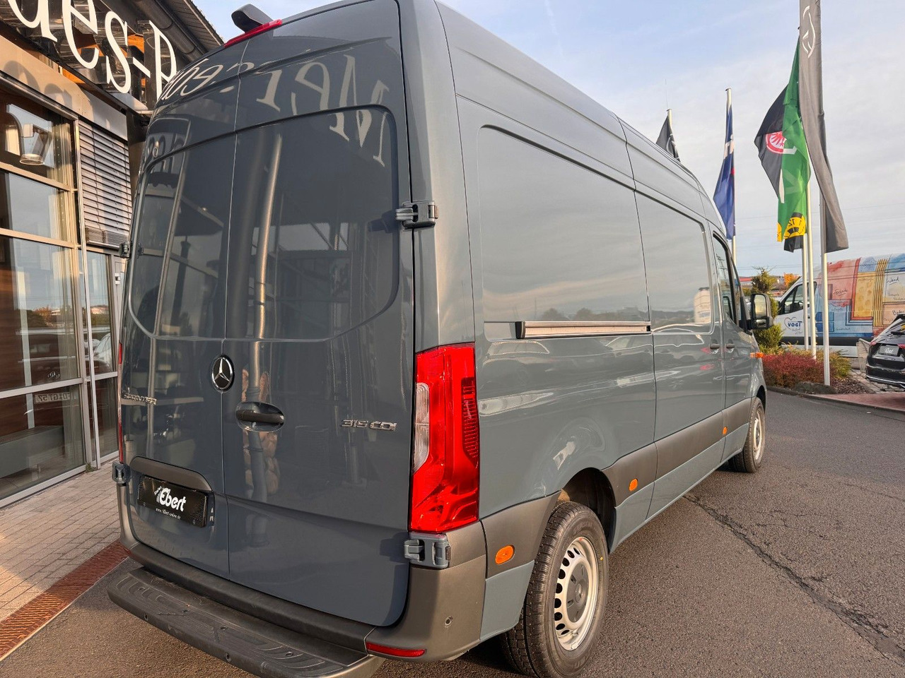 Mercedes-Benz Sprinter 315 CDI Klima 360Kamera DISTRONIC LED - Furgon: slika 4 Mercedes-Benz Sprinter 315 CDI Klima 360Kamera DISTRONIC LED - Furgon: slika 4