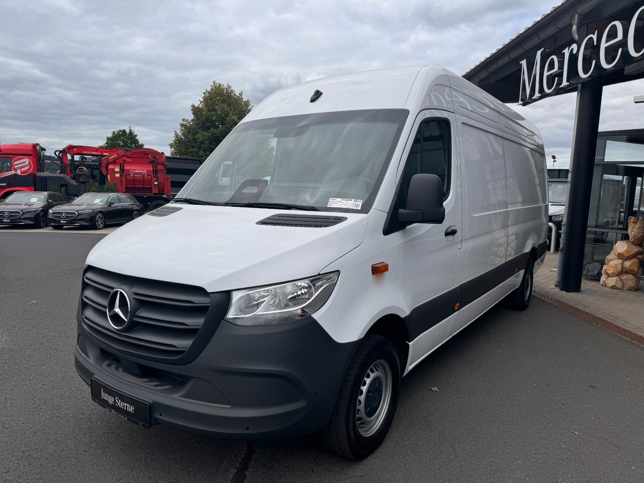Mercedes-Benz Sprinter 317 CDI 9G 4325 Klima AHK Kamera - Furgon: slika 3 Mercedes-Benz Sprinter 317 CDI 9G 4325 Klima AHK Kamera - Furgon: slika 3