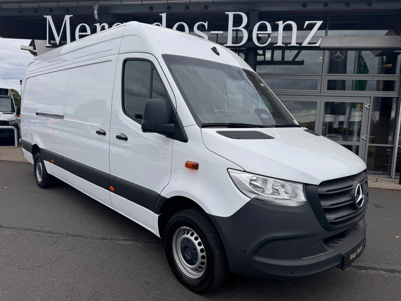 Mercedes-Benz Sprinter 317 CDI 9G 4325 Klima AHK Kamera - Furgon: slika 1 Mercedes-Benz Sprinter 317 CDI 9G 4325 Klima AHK Kamera - Furgon: slika 1
