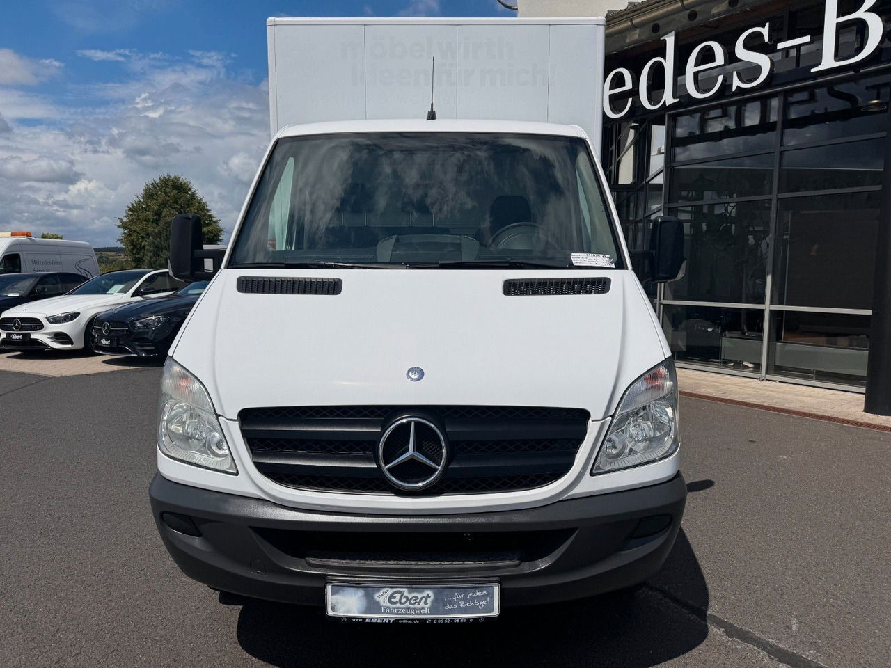 Mercedes-Benz Sprinter 516 CDI 4325 Möbelkoffer Treppe - Dostavno vozilo sa zatvorenim sandukom: slika 2 Mercedes-Benz Sprinter 516 CDI 4325 Möbelkoffer Treppe - Dostavno vozilo sa zatvorenim sandukom: slika 2