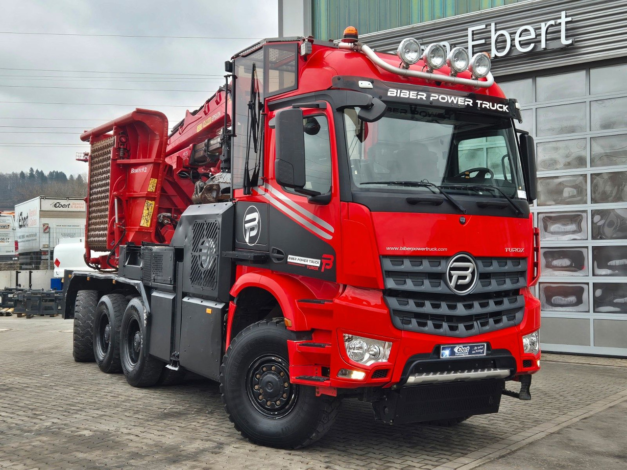 Mercedes-Benz TUROX 8x8 Eschlböck Biber 92 Holzhacker / 1.512h - Šticar, Kamion sa dizalicom: slika 4 Mercedes-Benz TUROX 8x8 Eschlböck Biber 92 Holzhacker / 1.512h - Šticar, Kamion sa dizalicom: slika 4