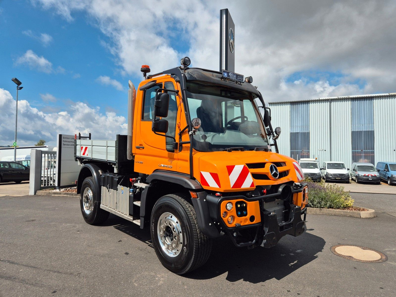 Mercedes-Benz Unimog U435 4x4 Kipper Vario-Pilot Hydrostat - Istovarivač: slika 3 Mercedes-Benz Unimog U435 4x4 Kipper Vario-Pilot Hydrostat - Istovarivač: slika 3