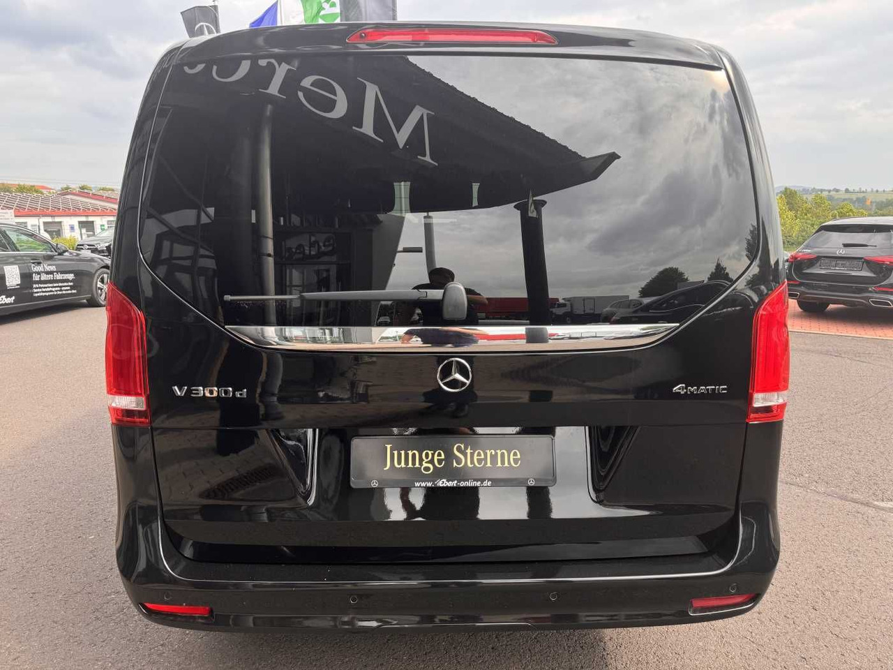 Mercedes-Benz V 300 d 4MATIC AVA 3430 AHK2,5 DISTRONIC 360 - Automobil: slika 5 Mercedes-Benz V 300 d 4MATIC AVA 3430 AHK2,5 DISTRONIC 360 - Automobil: slika 5