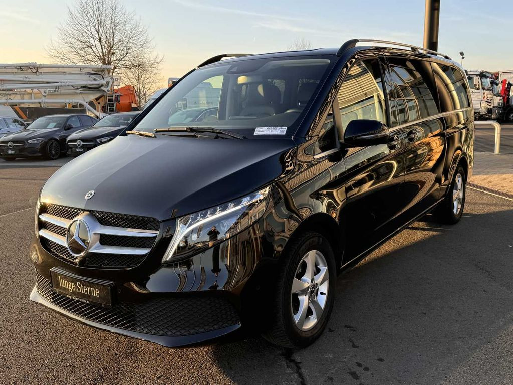 Mercedes-Benz V 300 d AVA 4MATIC 3430 DISTRONIC AHK2,5 360 - Minibus, Putnički kombi: slika 3 Mercedes-Benz V 300 d AVA 4MATIC 3430 DISTRONIC AHK2,5 360 - Minibus, Putnički kombi: slika 3