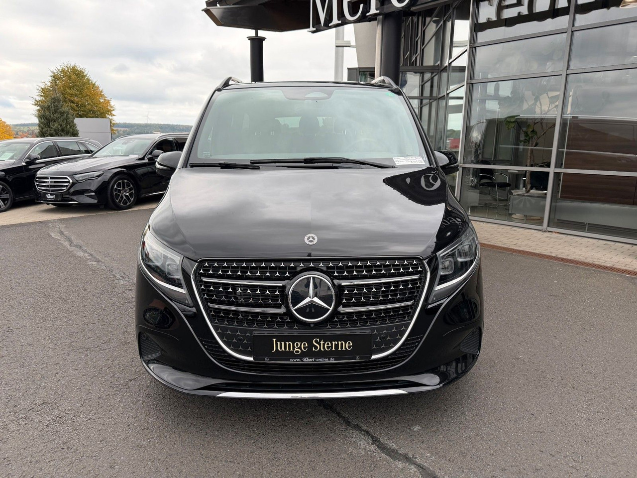 Mercedes-Benz V 300 d AVANTGARDE Extralang 360Kamera Standh - Karavan: slika 2 Mercedes-Benz V 300 d AVANTGARDE Extralang 360Kamera Standh - Karavan: slika 2
