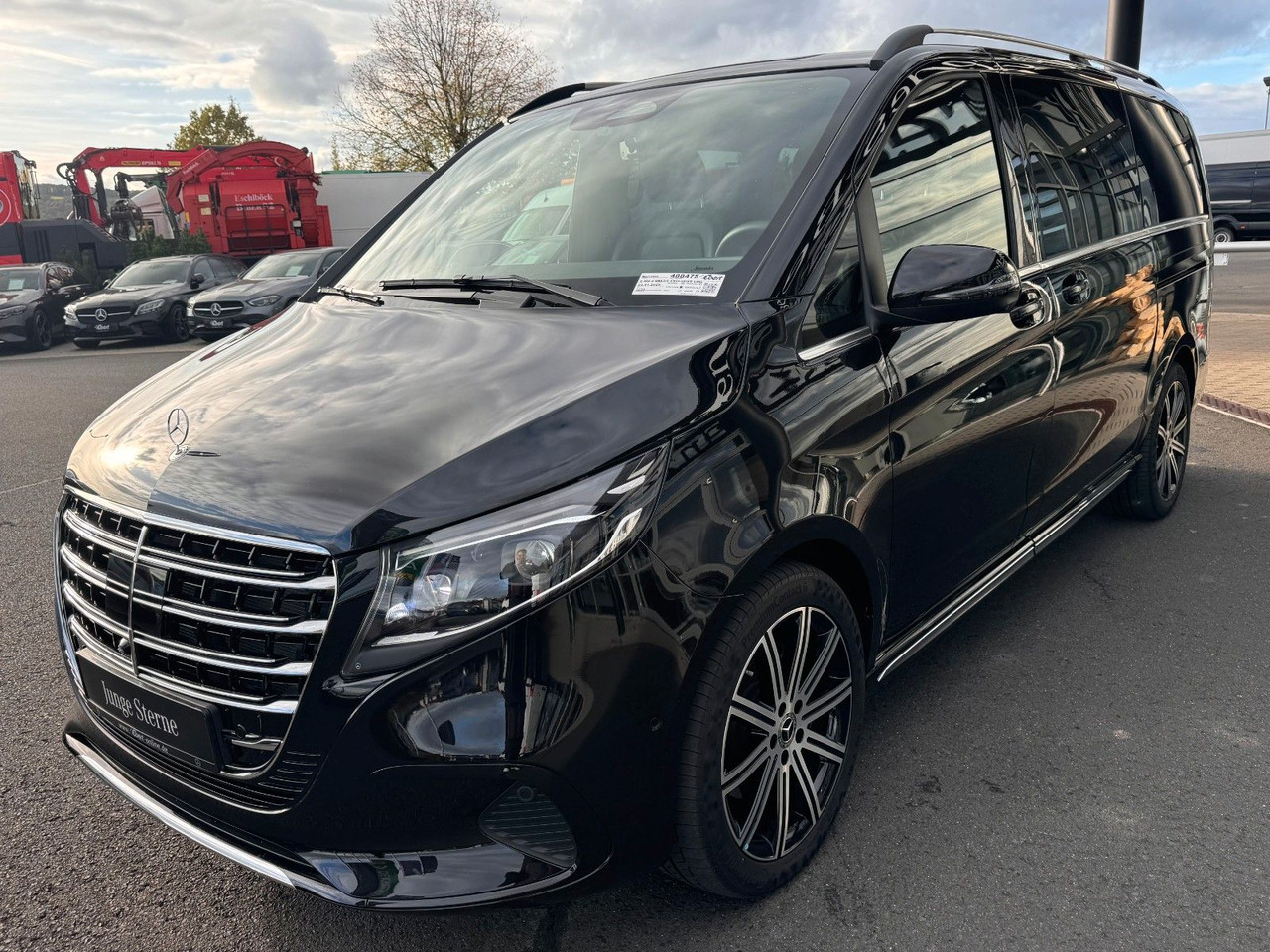 Mercedes-Benz V 300 d EXCLUSIVE AIRMATIC AHK2,5 Standheiz - Karavan: slika 3 Mercedes-Benz V 300 d EXCLUSIVE AIRMATIC AHK2,5 Standheiz - Karavan: slika 3