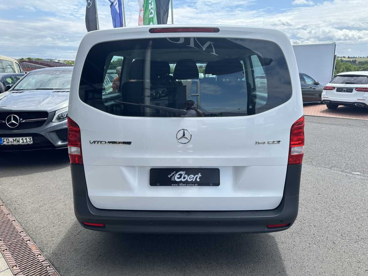 Mercedes-Benz Vito 114 CDI Tourer 9G Klima Audio40 Extralang - Putnički kombi: slika 5 Mercedes-Benz Vito 114 CDI Tourer 9G Klima Audio40 Extralang - Putnički kombi: slika 5