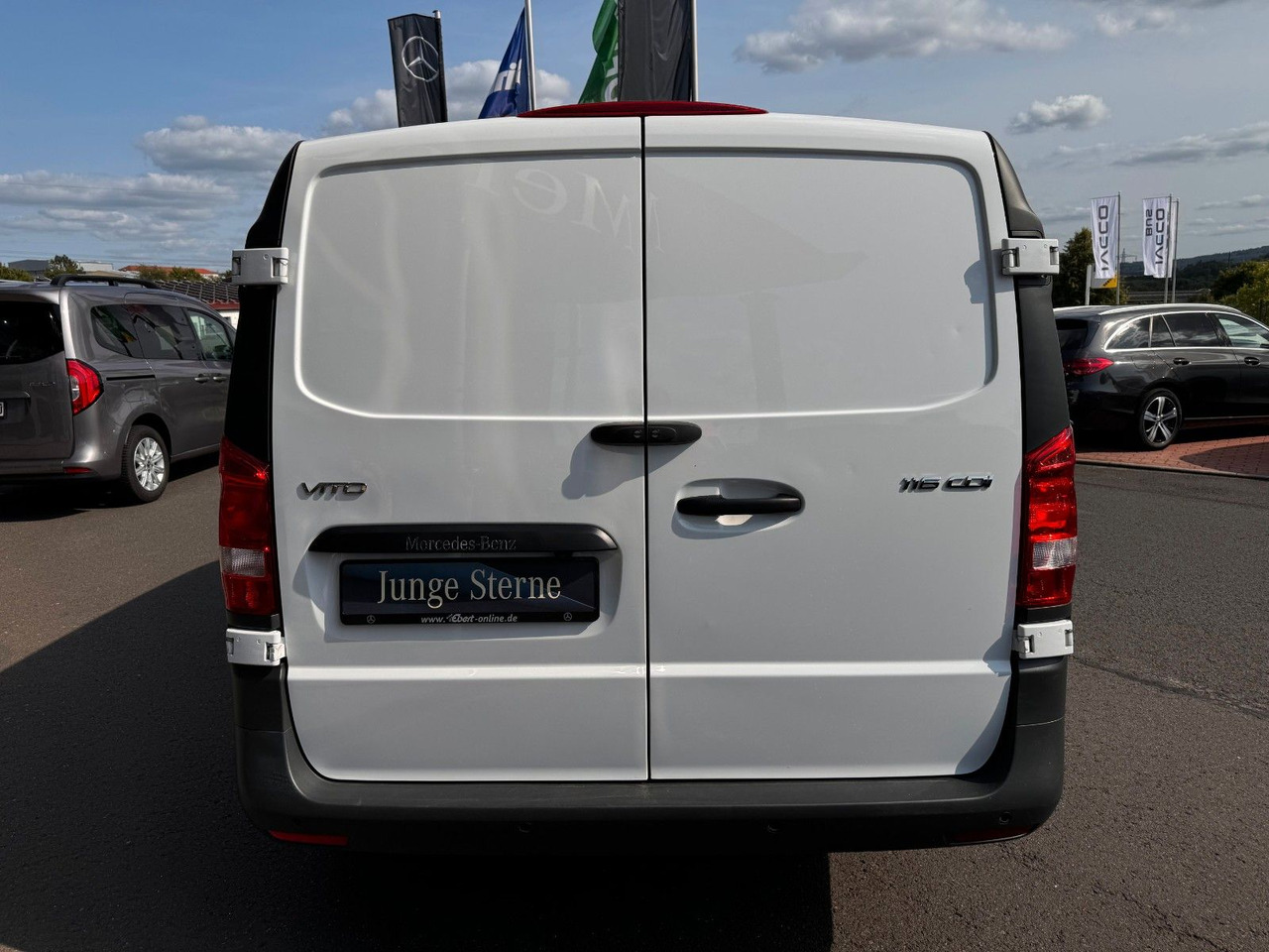 Mercedes-Benz Vito 116 CDI 3200 Klima Kamera Audio40 - Furgon: slika 5 Mercedes-Benz Vito 116 CDI 3200 Klima Kamera Audio40 - Furgon: slika 5