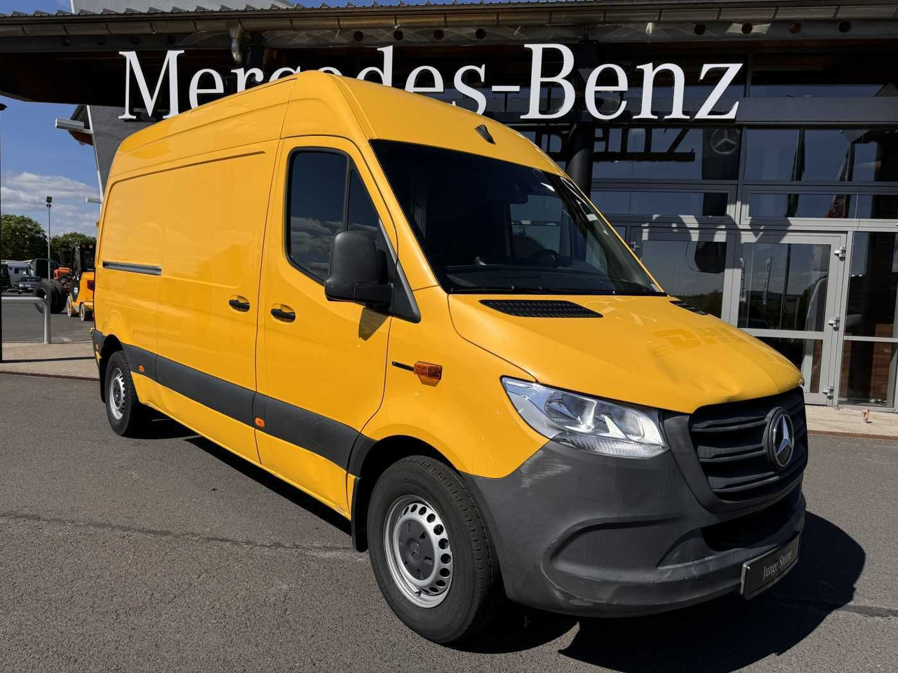 Mercedes-Benz eSprinter 312 KEP-AusbauPaket-Regal Kamera Klima - Furgon, Električno dostavno vozilo: slika 1 Mercedes-Benz eSprinter 312 KEP-AusbauPaket-Regal Kamera Klima - Furgon, Električno dostavno vozilo: slika 1
