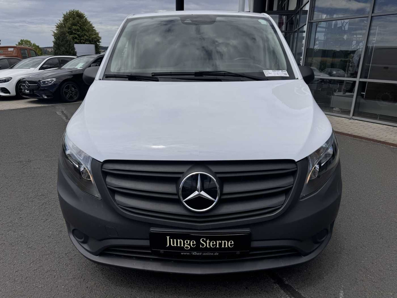 Mercedes-Benz eVito 112 Klima Kamera Navi SHZ Tempomat - Mali kombi, Električno dostavno vozilo: slika 2 Mercedes-Benz eVito 112 Klima Kamera Navi SHZ Tempomat - Mali kombi, Električno dostavno vozilo: slika 2