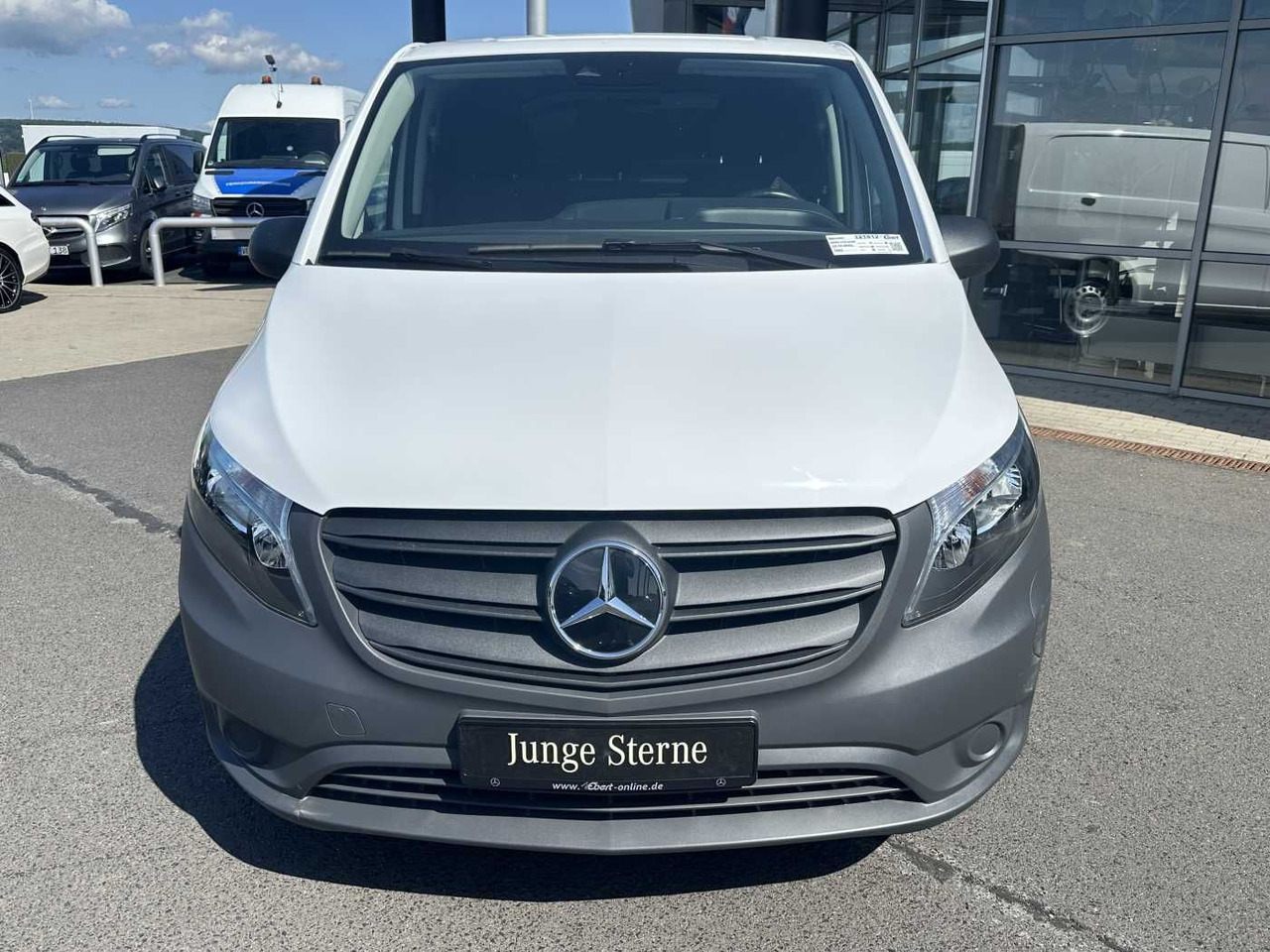 Mercedes-Benz eVito 112 Klima Kamera Navi SHZ Tempomat - Mali kombi, Električno dostavno vozilo: slika 2 Mercedes-Benz eVito 112 Klima Kamera Navi SHZ Tempomat - Mali kombi, Električno dostavno vozilo: slika 2
