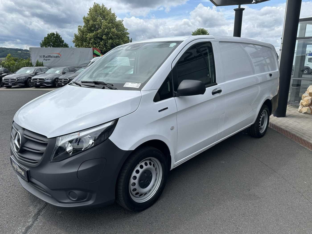 Mercedes-Benz eVito 112 Klima Kamera Navi SHZ Tempomat - Mali kombi, Električno dostavno vozilo: slika 3 Mercedes-Benz eVito 112 Klima Kamera Navi SHZ Tempomat - Mali kombi, Električno dostavno vozilo: slika 3