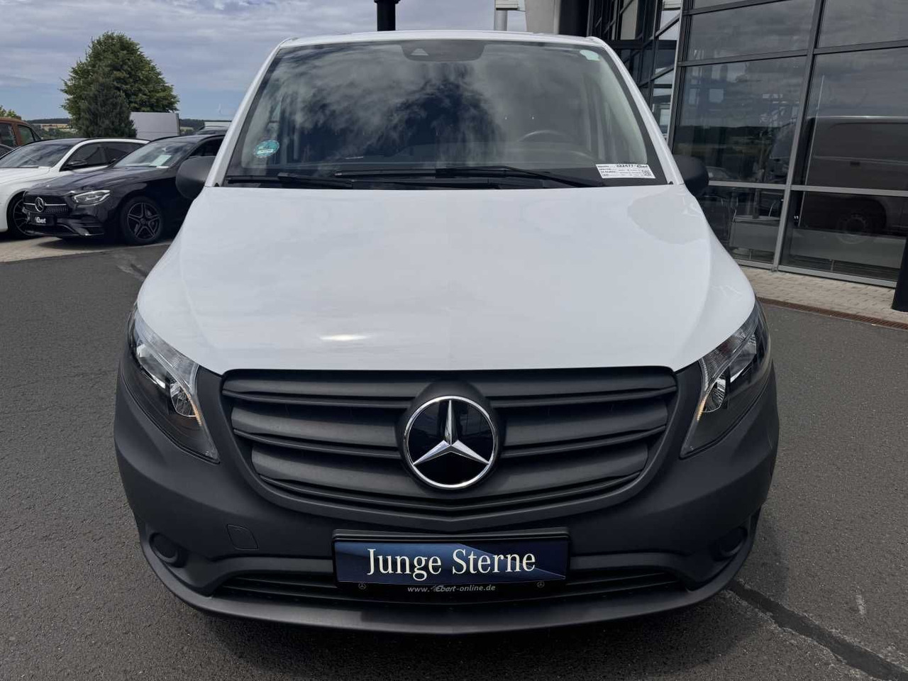Mercedes-Benz eVito 112 Klima Kamera Navi SHZ Tempomat - Mali kombi, Električno dostavno vozilo: slika 2 Mercedes-Benz eVito 112 Klima Kamera Navi SHZ Tempomat - Mali kombi, Električno dostavno vozilo: slika 2
