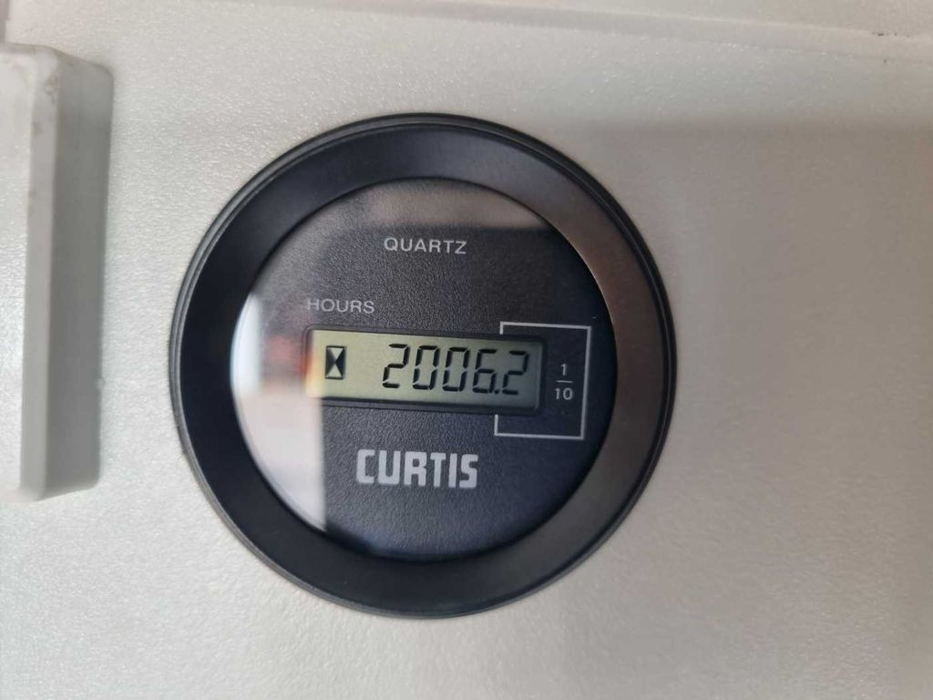 Vazdušna platforma montirana na kamion, Dostavno vozilo Opel Movano 2.3 CDTI / VERSALIFT ETL-26, 10,5m: slika 11