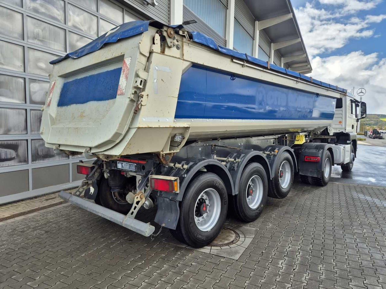 Schmitz Cargobull SGF*S3 SKI 24 SL 7.2 Mulde 23m³ Liftachse 5x - Poluprikolica istovarivača: slika 5 Schmitz Cargobull SGF*S3 SKI 24 SL 7.2 Mulde 23m³ Liftachse 5x - Poluprikolica istovarivača: slika 5