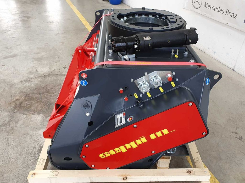 Seppi M. BMS 125 / 13-30t Forstmulcher Drehmotor - Šumski mulčer: slika 4 Seppi M. BMS 125 / 13-30t Forstmulcher Drehmotor - Šumski mulčer: slika 4