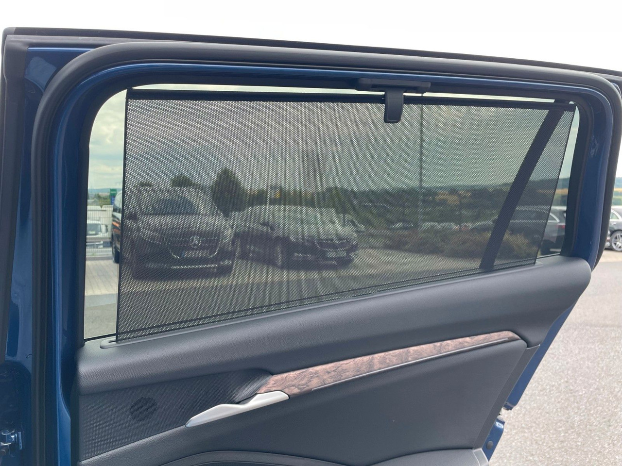 Karavan Skoda Superb Combi 2.0 TDI 4x4 L&K HUD+360°+AHK+Pano: slika 12