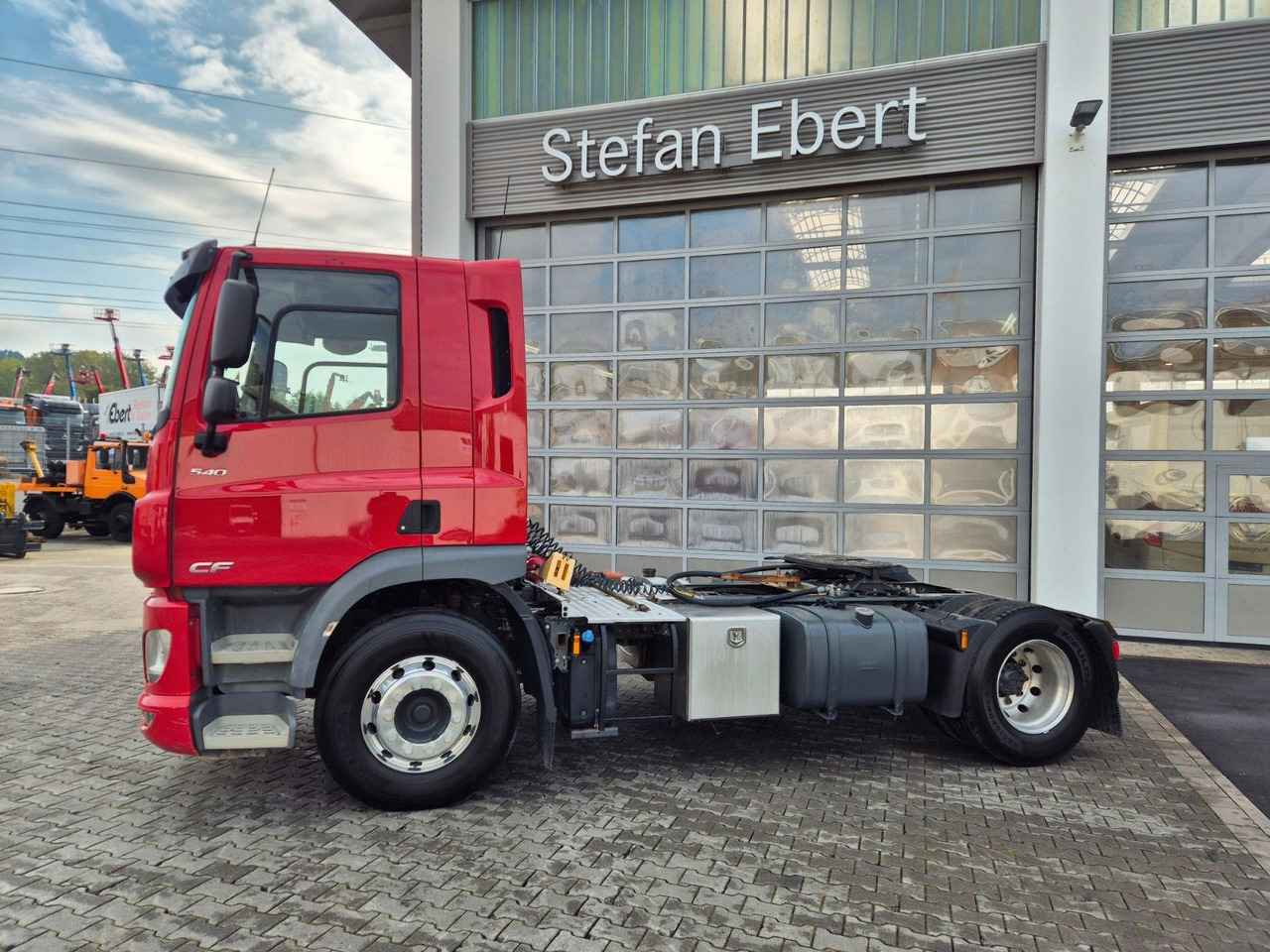 DAF CF 450 FT 4x2 Hydraulik Alu-Felgen - Tegljač: slika 5 DAF CF 450 FT 4x2 Hydraulik Alu-Felgen - Tegljač: slika 5