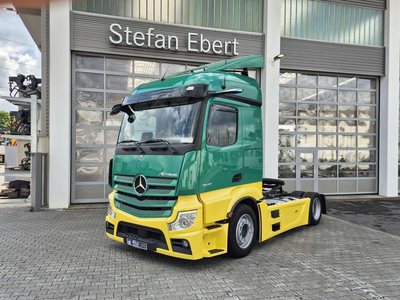 Mercedes-Benz Actros 1840 LSnRL Retarder Hubsattelplatte Xenon - Tegljač: slika 1 Mercedes-Benz Actros 1840 LSnRL Retarder Hubsattelplatte Xenon - Tegljač: slika 1