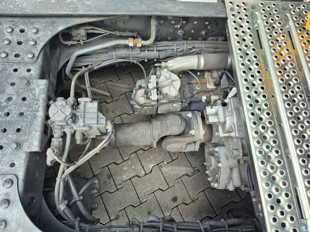 Tegljač Mercedes-Benz Actros 1840 LSnRL Retarder Hubsattelplatte Xenon: slika 9