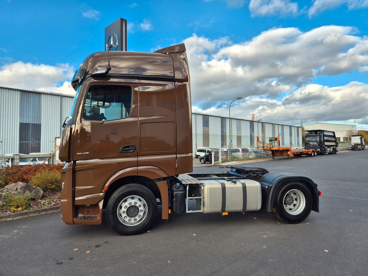 Mercedes-Benz Actros 1848 LS Öl-Retarder Standklima BigSpace - Tegljač: slika 5 Mercedes-Benz Actros 1848 LS Öl-Retarder Standklima BigSpace - Tegljač: slika 5