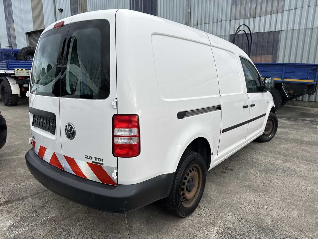 Volkswagen VW Caddy 2.0 TDI 4Motion Maxi Kasten Regal - Furgon: slika 4 Volkswagen VW Caddy 2.0 TDI 4Motion Maxi Kasten Regal - Furgon: slika 4