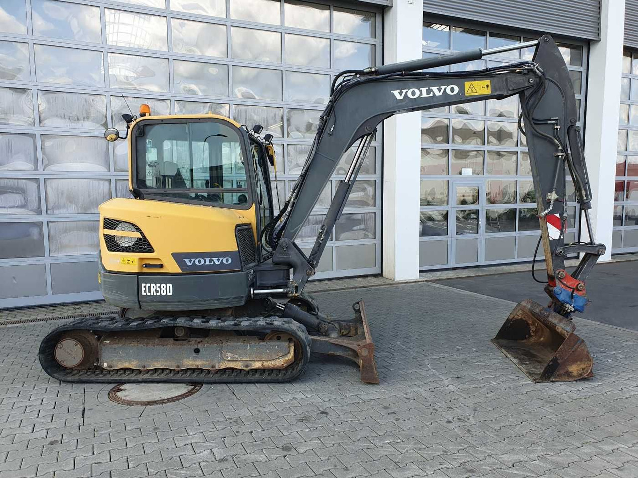 Volvo ECR58D / nur 5.433h / 1x hydr.GL - Mini bager: slika 2 Volvo ECR58D / nur 5.433h / 1x hydr.GL - Mini bager: slika 2