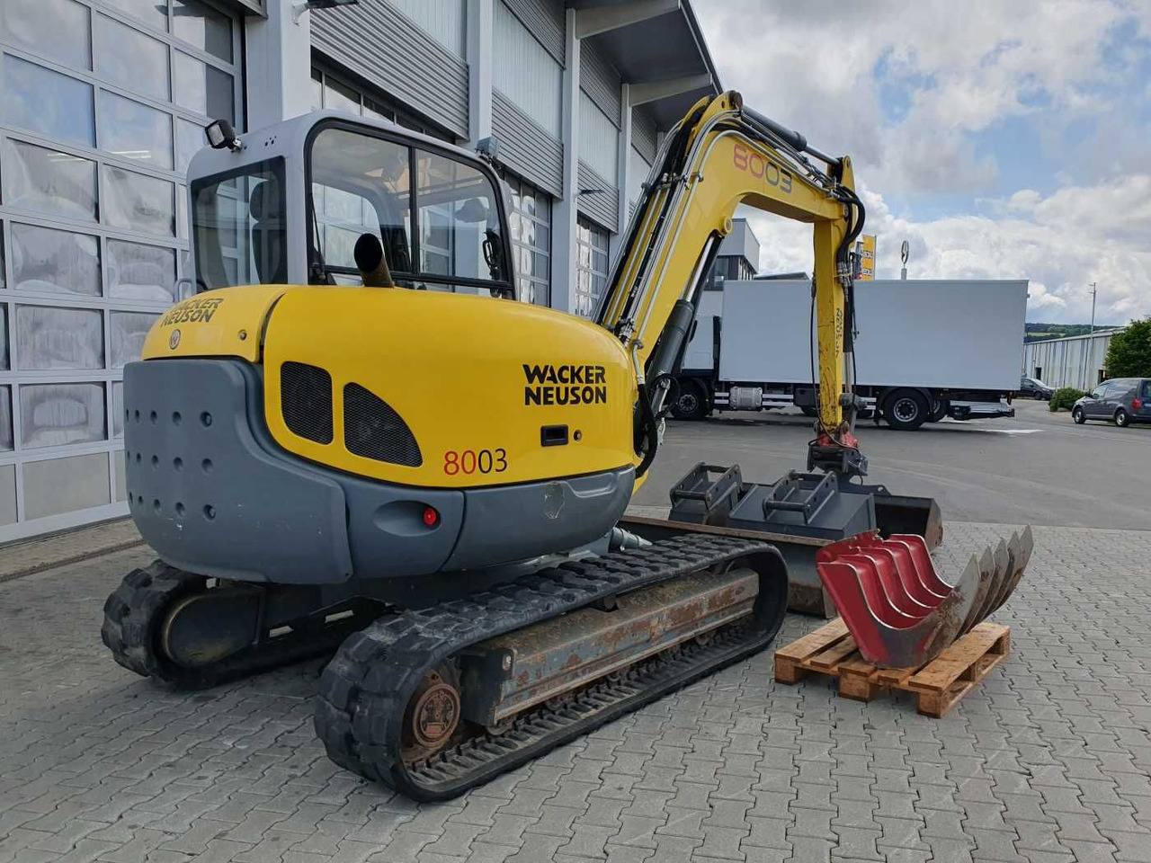 Wacker 8003 / MS08 / nur 4.035h / 2014 / Löffelpaket - Mini bager: slika 4 Wacker 8003 / MS08 / nur 4.035h / 2014 / Löffelpaket - Mini bager: slika 4