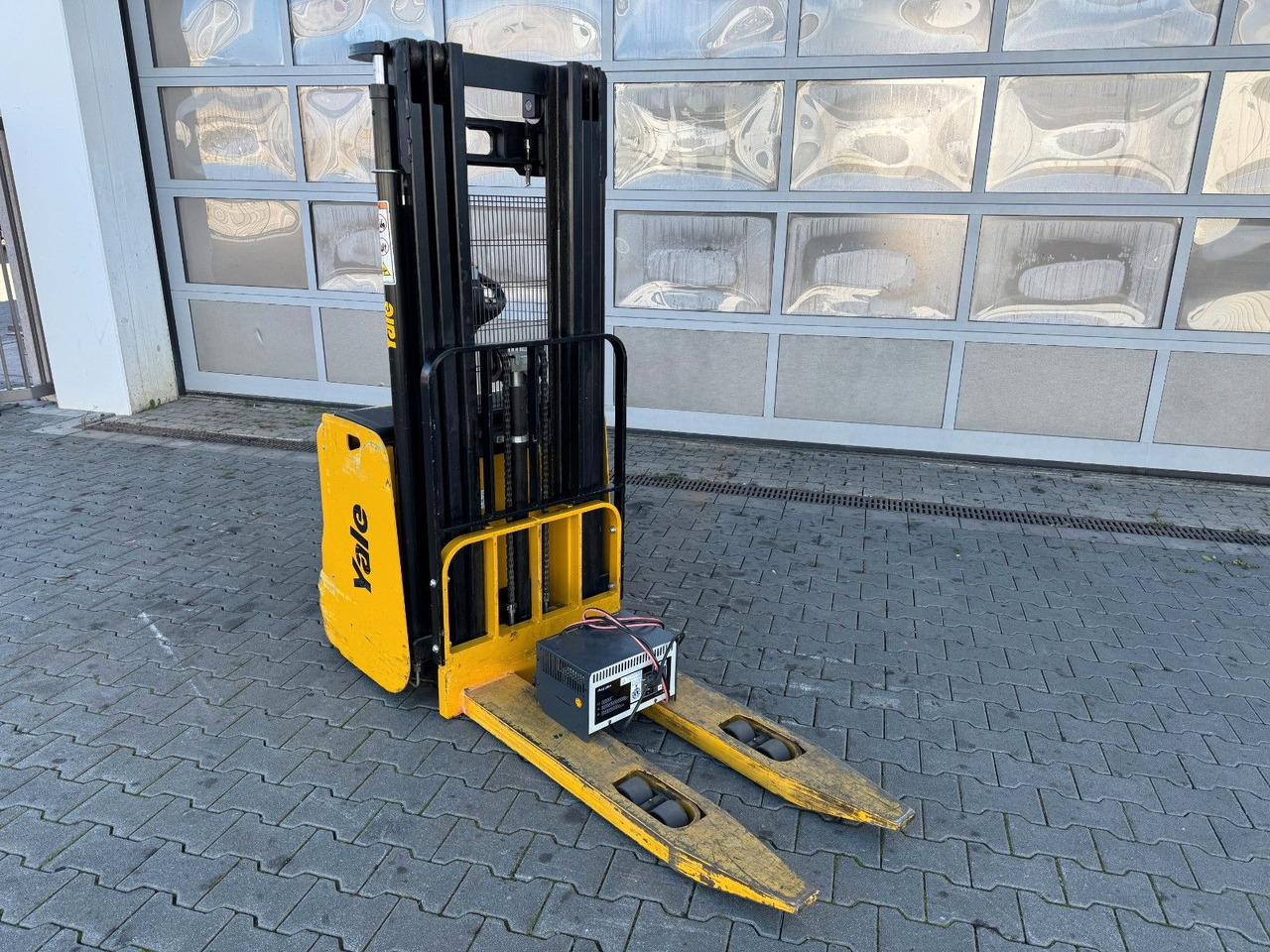 Yale MS 12 AC / Triplex: 4m! / nur 180h! / 2014 - Slagač: slika 3 Yale MS 12 AC / Triplex: 4m! / nur 180h! / 2014 - Slagač: slika 3