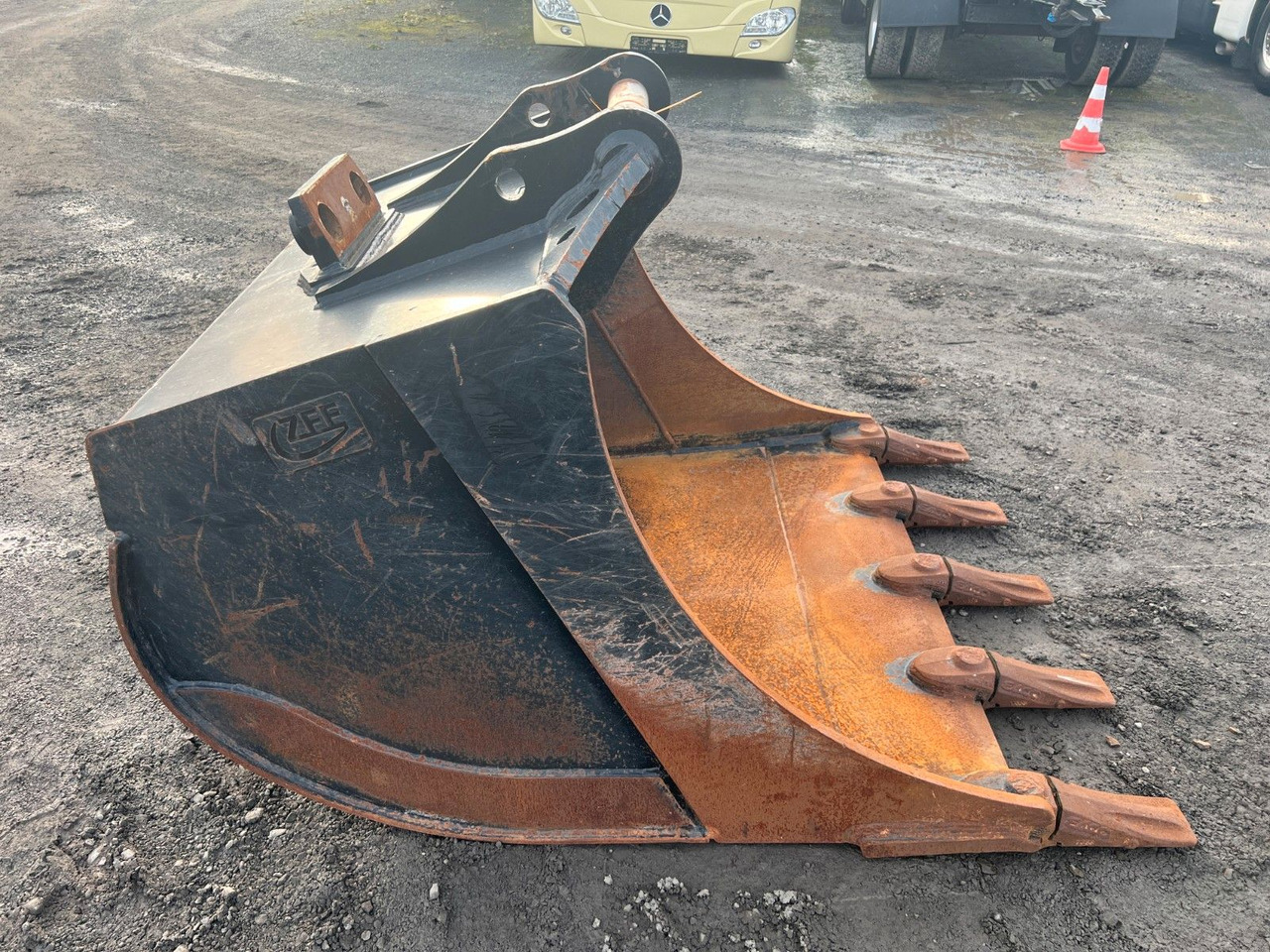 ZFE Tieflöffel / Löffel / MS21 / 1.400 mm / 2022 - Kašika za bager: slika 3 ZFE Tieflöffel / Löffel / MS21 / 1.400 mm / 2022 - Kašika za bager: slika 3