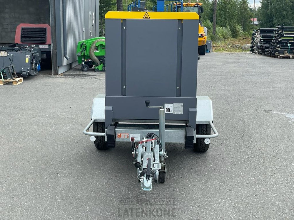 Atlas Copco QAS 45 50 Hz Generaattori StageV vetovarustuksella - Set generatora: slika 4 Atlas Copco QAS 45 50 Hz Generaattori StageV vetovarustuksella - Set generatora: slika 4