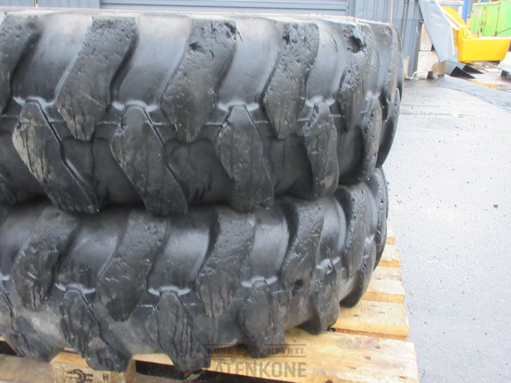 Euro Grip 335/80 R20 rengas 2kpl - Guma za Građevinska mašina: slika 4 Euro Grip 335/80 R20 rengas 2kpl - Guma za Građevinska mašina: slika 4