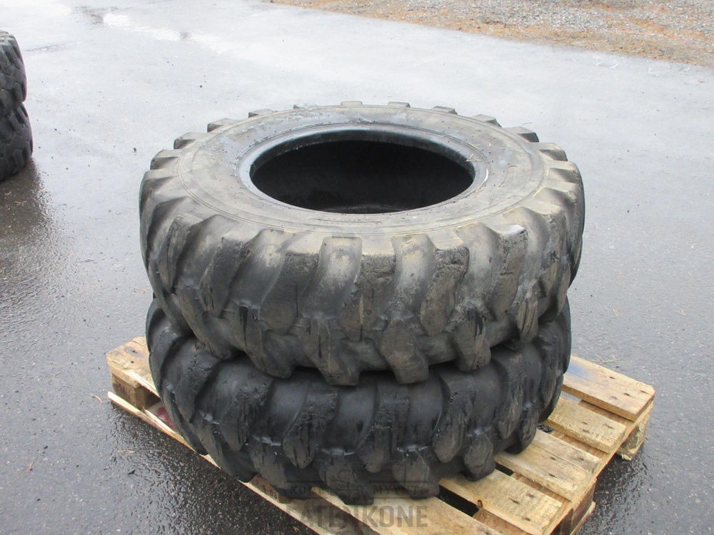 Euro Grip 335/80 R20 rengas 2kpl - Guma za Građevinska mašina: slika 1 Euro Grip 335/80 R20 rengas 2kpl - Guma za Građevinska mašina: slika 1