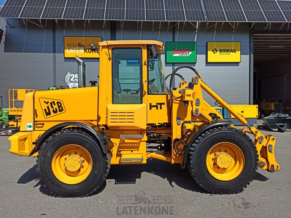 JCB 411B HT pyöräkuormaaja - Utovarivač točkaš: slika 1 JCB 411B HT pyöräkuormaaja - Utovarivač točkaš: slika 1